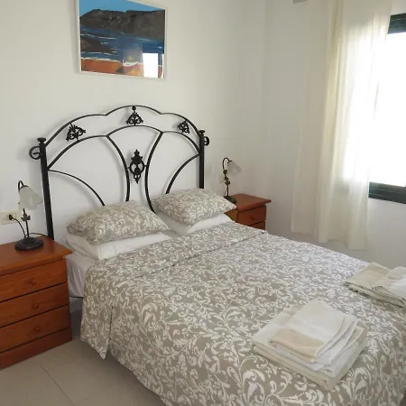 Lidl Bright Two Bed Pdc * プエルト・デル・カルメン